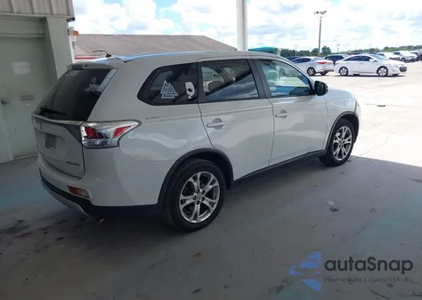 2015 Mitsubishi Outlander Se z USA, uszkodzony, nr VIN JA4AD3A32FZ009140